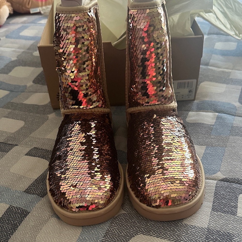 UGG Classic Short Sequin Boots in Multicolor Gold *limited edition*